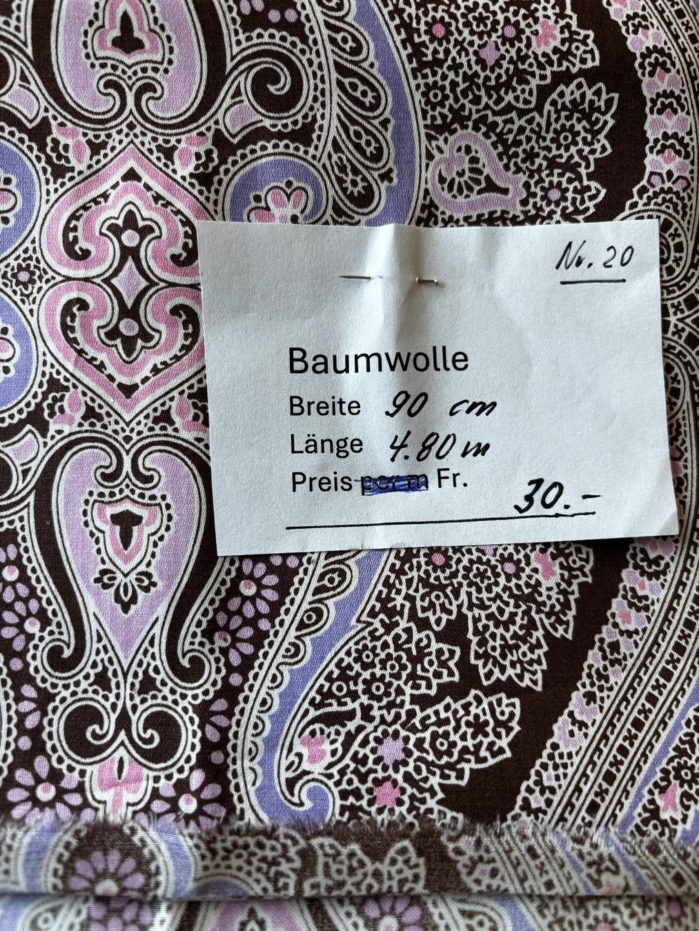 Stoffe: leichter Baumwollstoff  90 cm breit 480 cm lang – Neu und originalverpackt aus Birmensdorf ZH von Jpiano