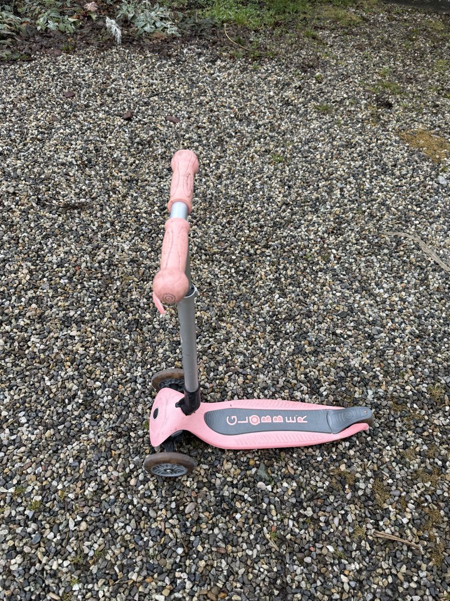 Globber Veicoli per bambini: Kinder Trottinett – Usato da Utzenstorf venduto da Nik7575 2