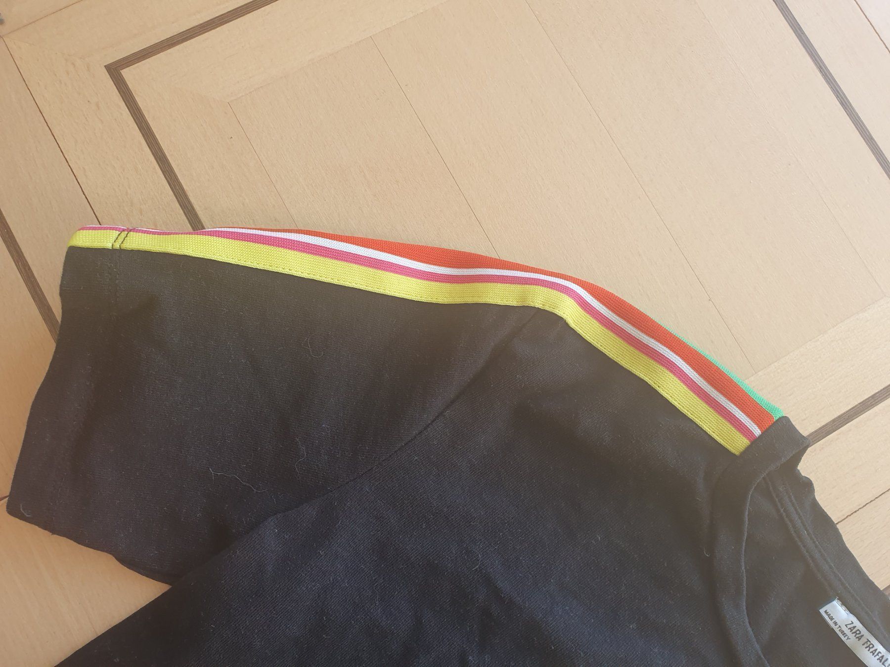 Zara T-shirt: T-Shirt – Usato da Moosseedorf venduto da Sonnenschein.. 3
