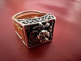 Herrenring Löwenkopf (Silber und Gold) Grösse 13