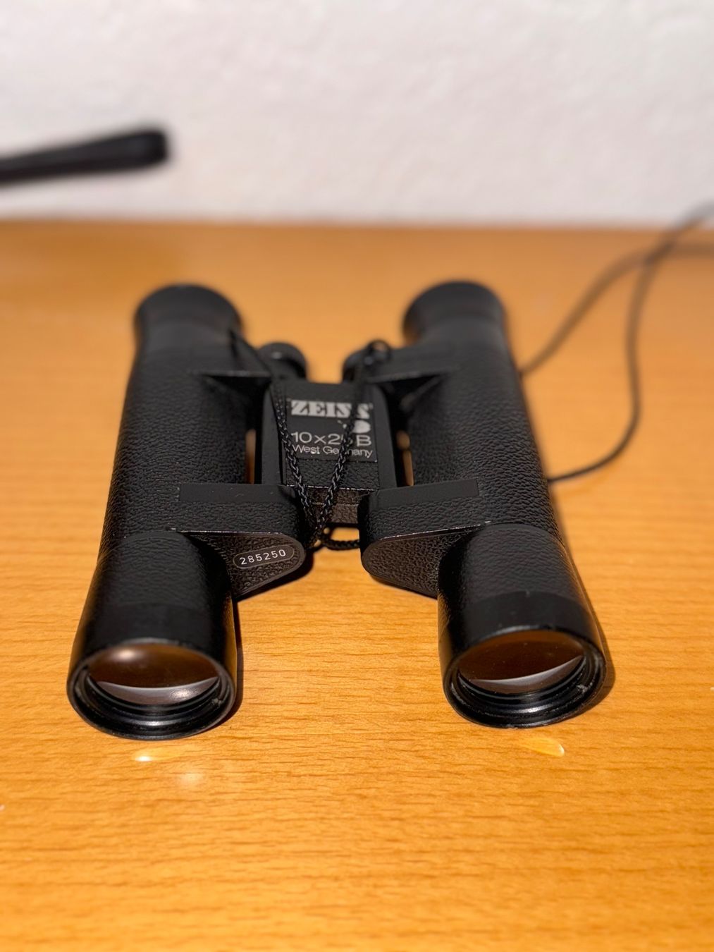 Zeiss Binocoli: Zeiss 10x25B Feldstecher – Usato da Kaiseraugst venduto da winnetou04 7