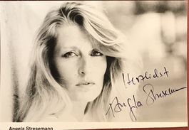 Angela Stresemann Autogramm signiert Foto 10x15cm