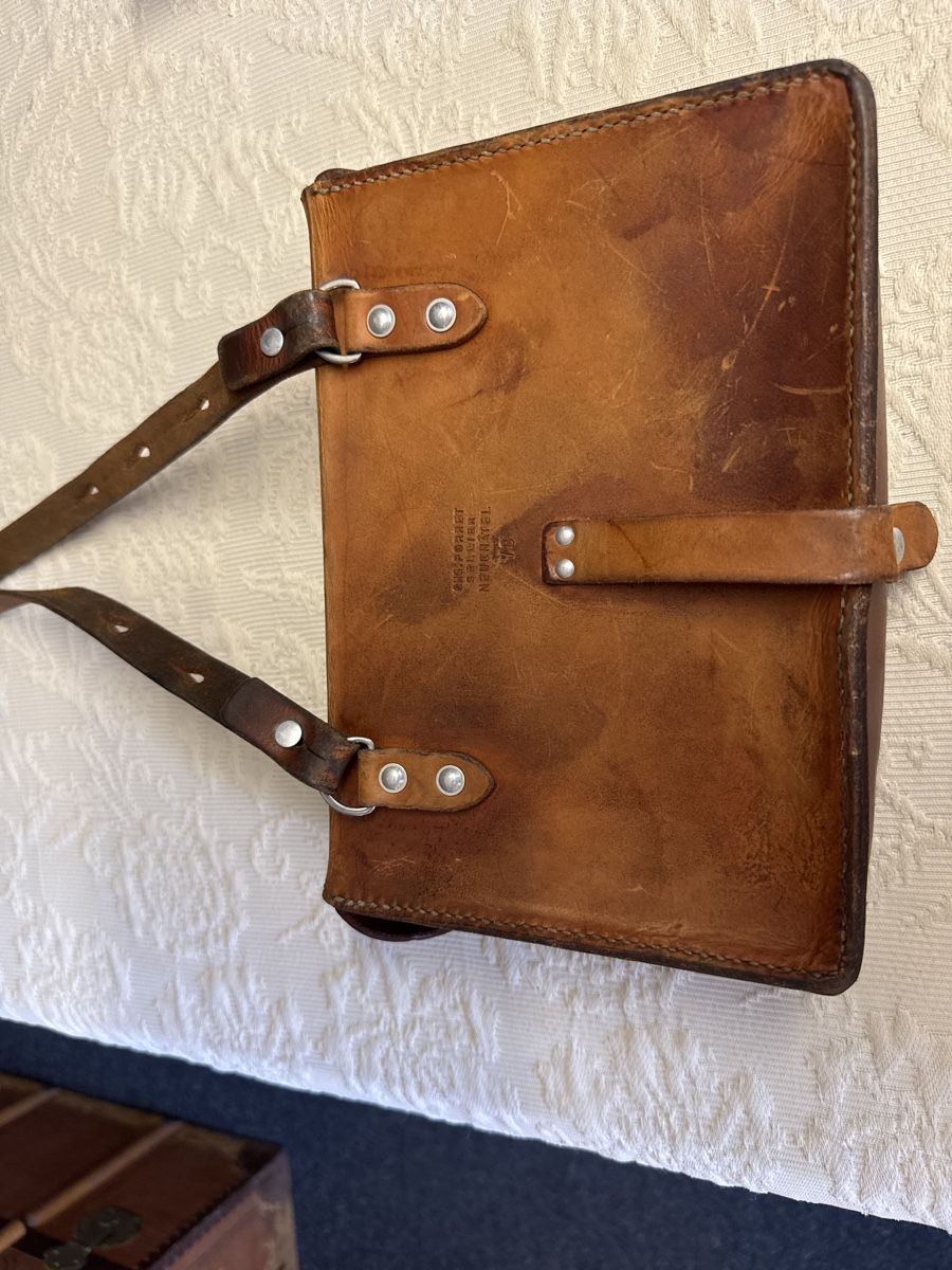 Altro in  Abbigliamento & Accessori: Vintage Ledertasche Umhängetasche – Usato da Gams venduto da ver_n7n9 2