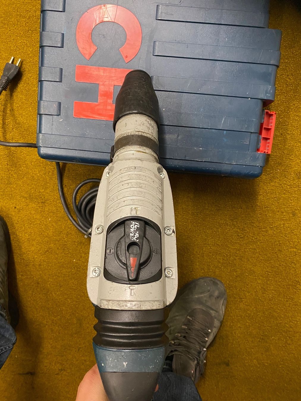 Bosch Bohrmaschinen: Bosch GBH 5-40 DE – Gebraucht aus Zürich von  2