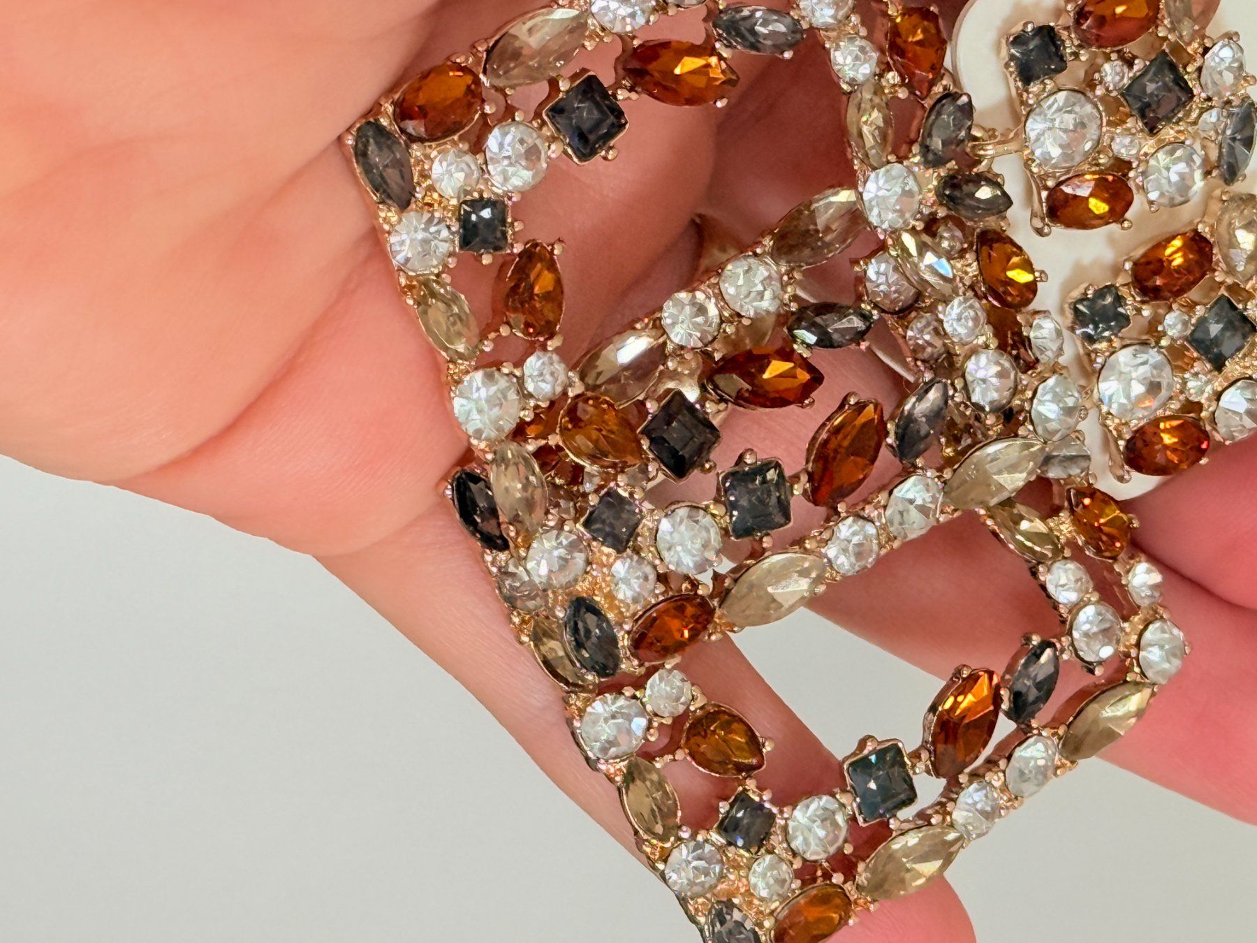 Orecchini pendenti & Orecchini a lobo: Boucles d'oreilles Lovisa – Nuovo e nell'imballaggio originale da Genève venduto da AGBERG 9