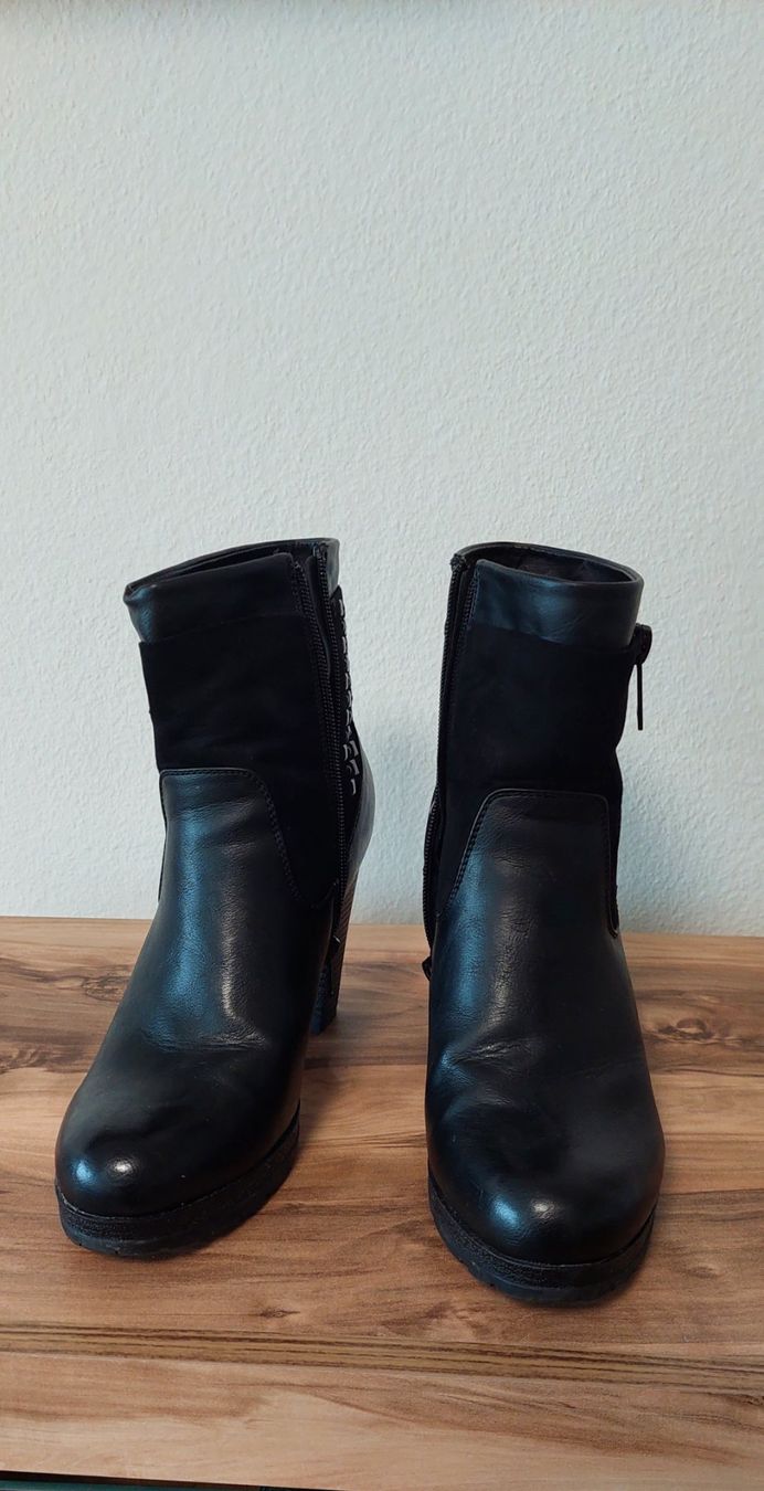 Graceland Scarpe da donna: Schwarze Damen Stiefeletten mit Absatz Gr. 40 – Usato da Zürich venduto da maj_76zn 7