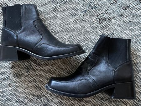 Schwarze Leder Stiefeletten Gr.37, CHIE MIHARA