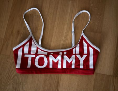 Supersexy Tommy Hilfiger Bikinitop, letzte reduzierung!