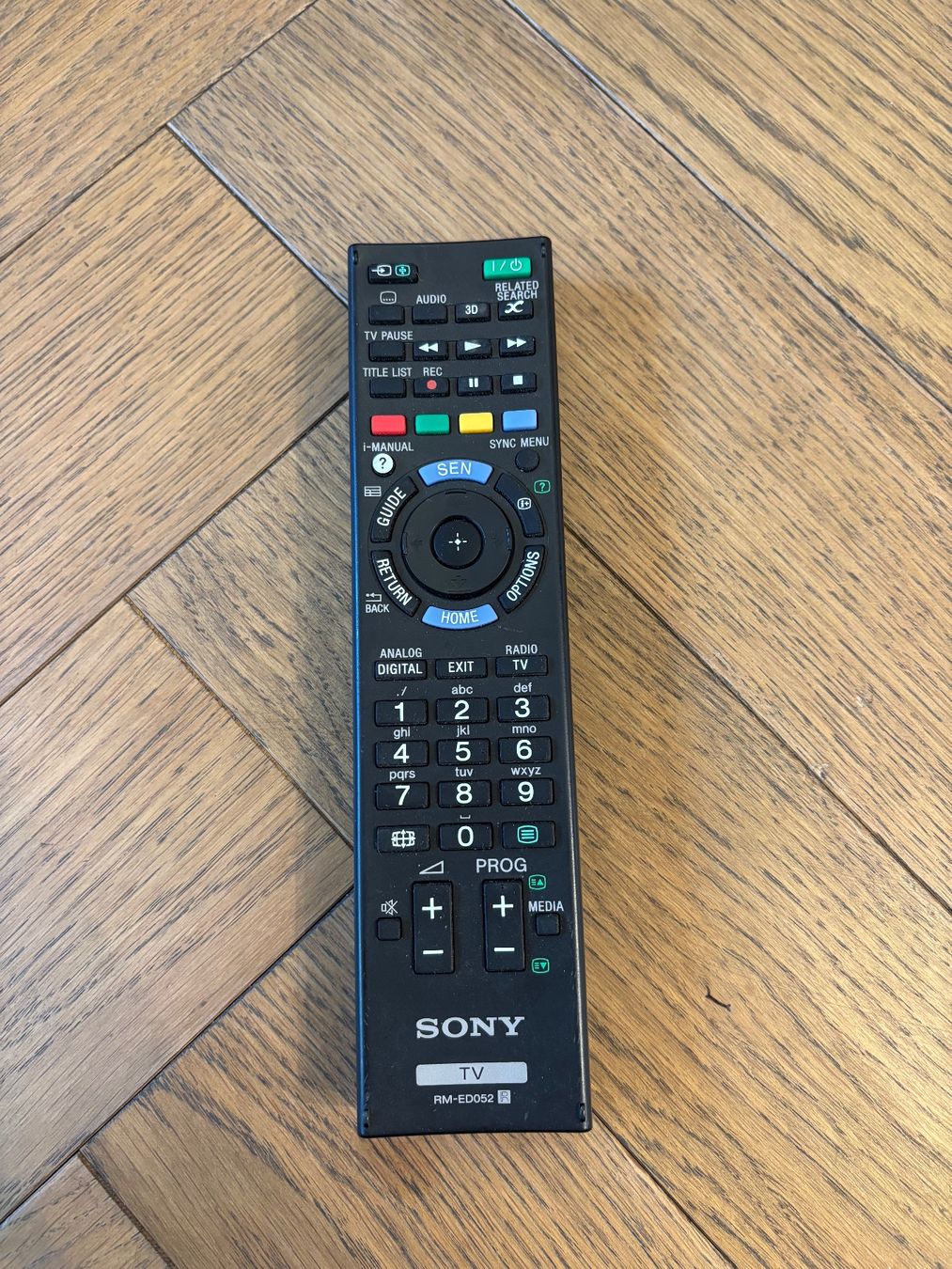 Sony Appareils TV: Téléviseur Sony de 47 pouces – D'occasion à Sion par Bang-OlufsenSion 6