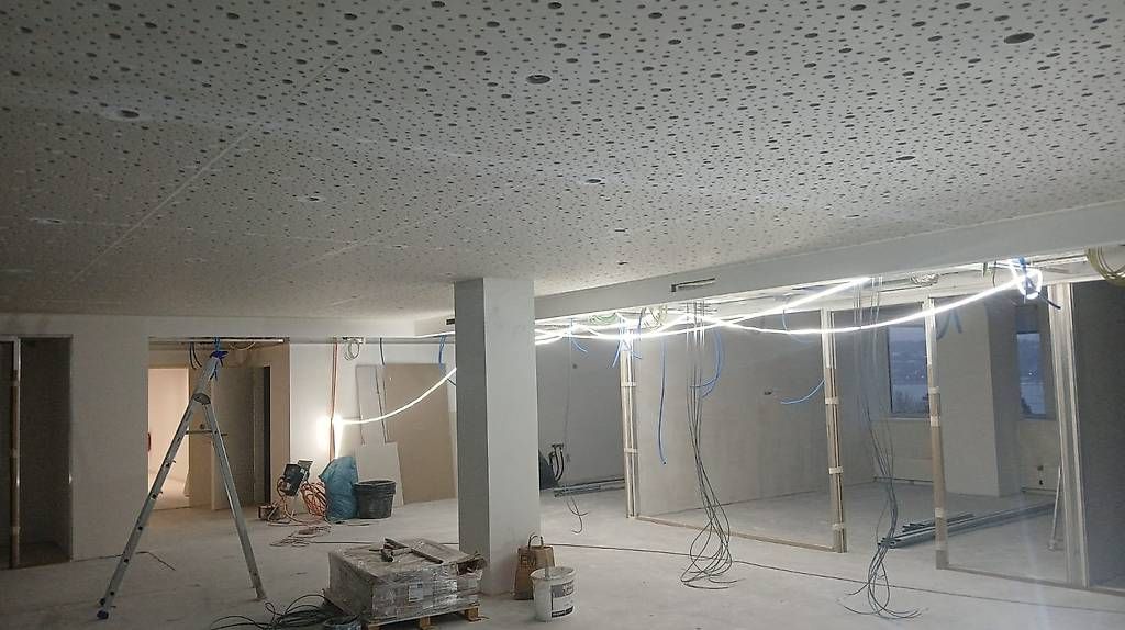 Sonstiges für Büro & Gewerbe: Rénovation  Peinture.  – Neu und originalverpackt aus Genève von gla_687f 4