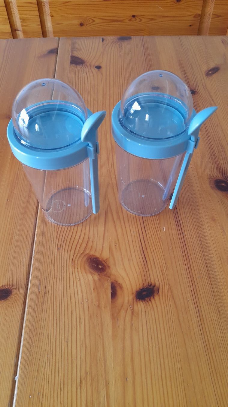Tchibo Behälter & Ähnliches: Becher mit Löffel – Gebraucht aus Nesslau von Churfirsten08