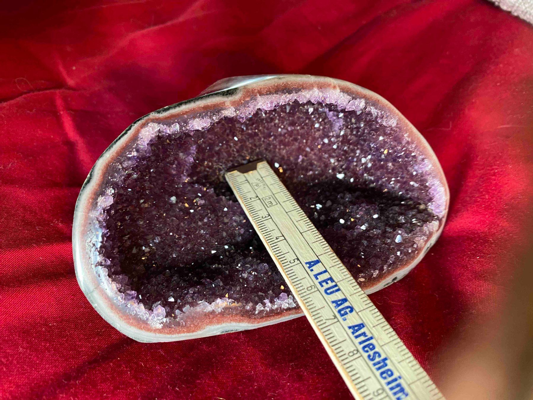 Minerali & Pietre curative: Amethysthöhle – Usato da Arlesheim venduto da Siebenschlaefer7 1
