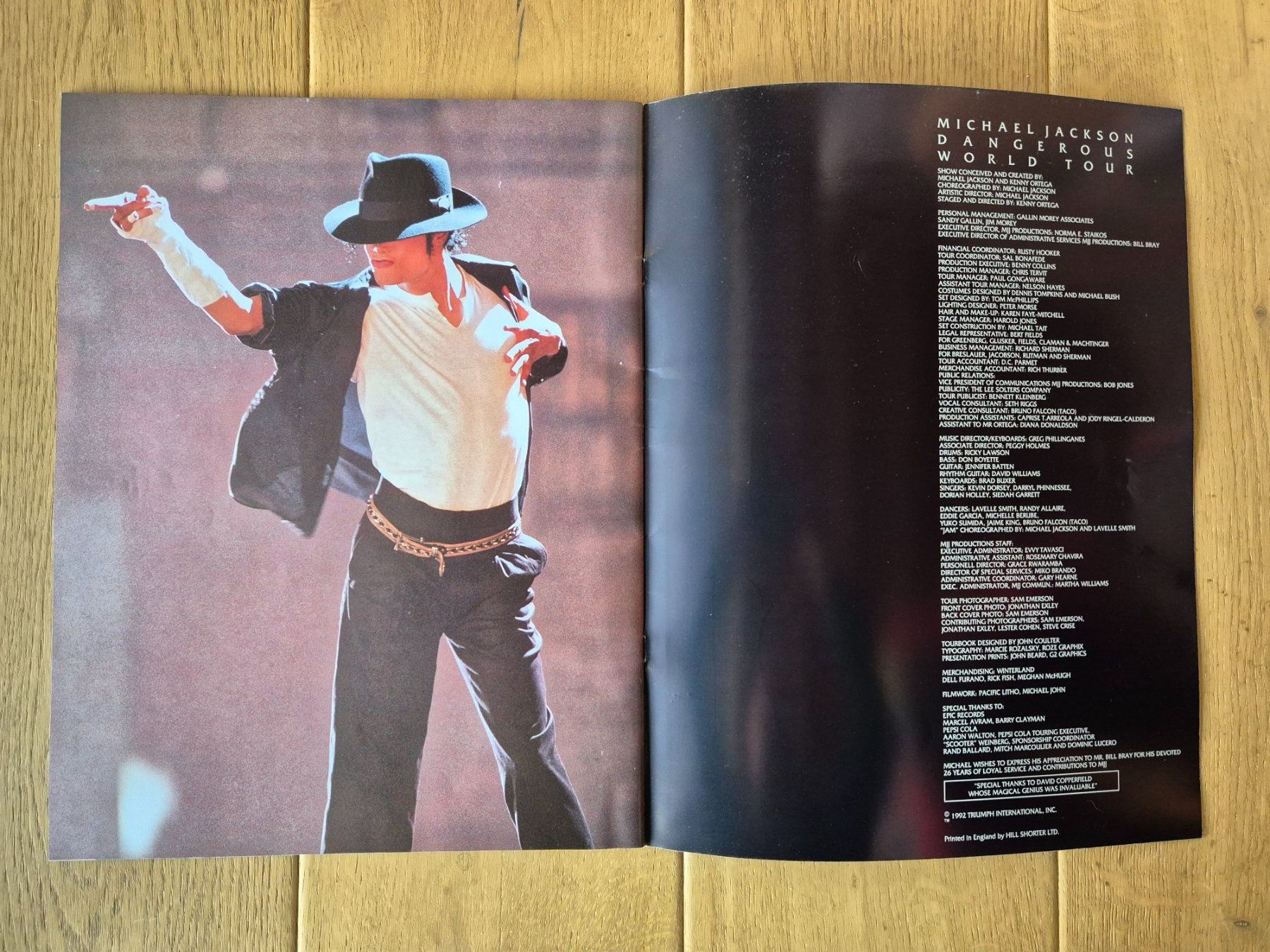 Livres: Michael Jackson Dangerous World Tour programme (EN) – D'occasion à Savièse par coeur88 2