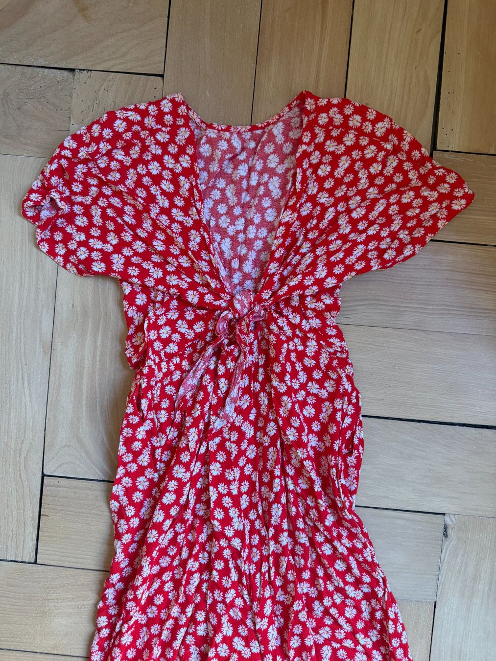 Tute: ENVII - Jumpsuit rot-weiss geblümt S – Usato da Zürich venduto da Diazaio 1