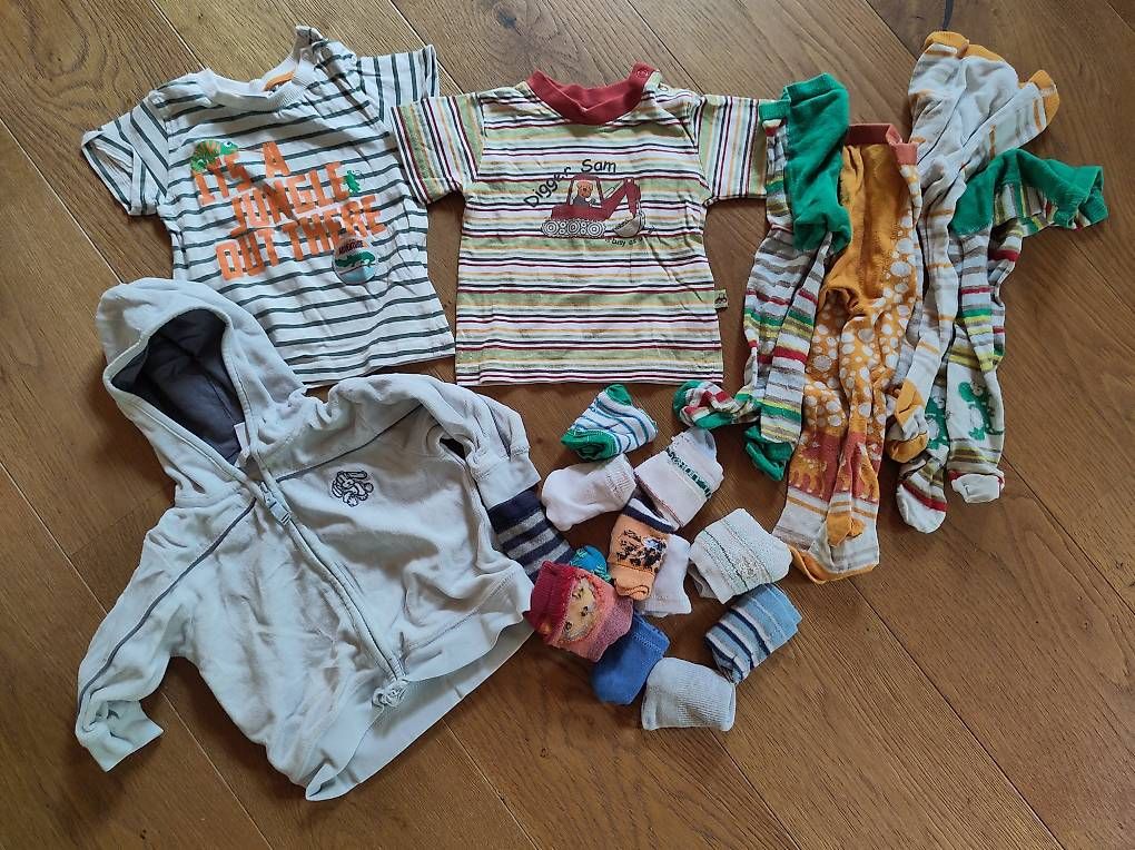 Lotti & Set di vestiti: Kleiderpaket Grösse 68 – Usato da Igis venduto da Ricema 4