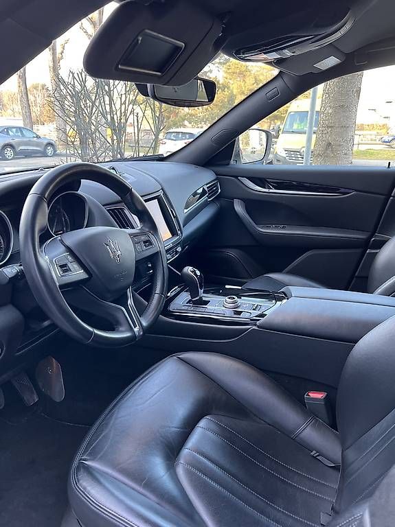 Automobili: Maserati Levante D 3.0 V6 – Usato da Crassier venduto da gre_r8sk 2