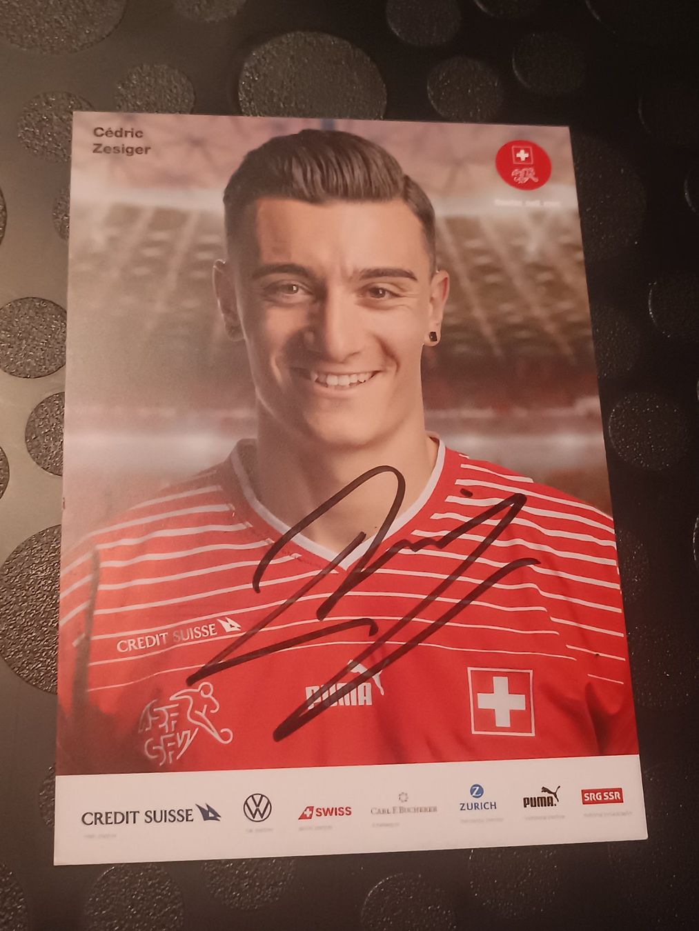 Autographes: Cedric Zesiger - handsignierte SFV Autogrammkarte – D'occasion à Menziken par Artographs
