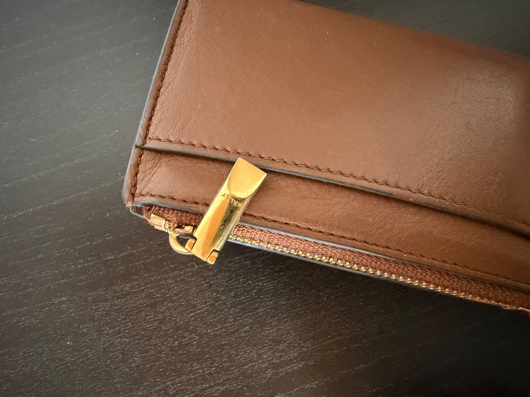 Bally Portafogli: BALLY Geldbörse | Camelfarben – Usato da St. Margrethen SG venduto da Elleiseverywhere 2