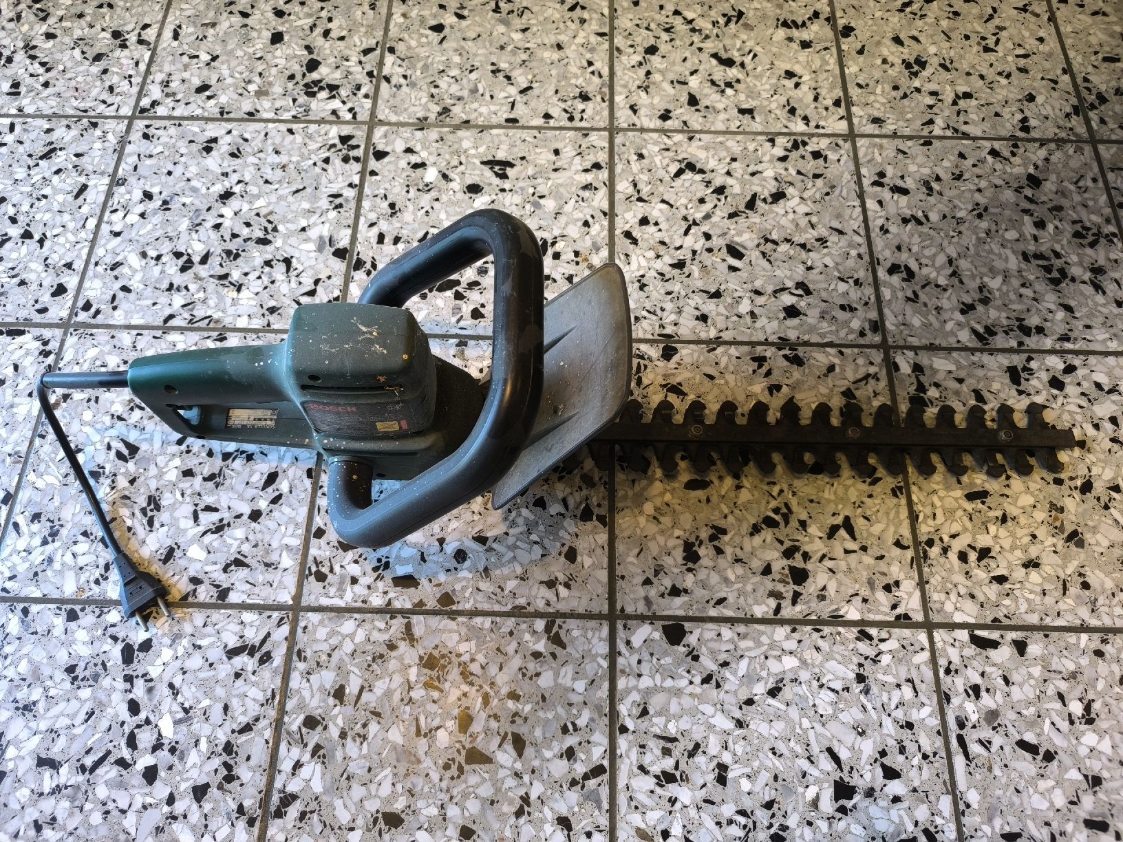 Tutte le macchine: Bosch Heckenschere PHS 46 G - Super Zustand – Usato da Olten venduto da div_9nj7