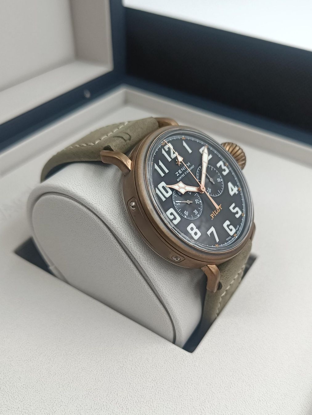Zenith Uhren: ZENITH " PILOT TYPE 20 CHRONOGRAPH " IN BRONZE, 45 MM – Neu (gemäss Beschreibung) aus Luzern von EdiGem 4