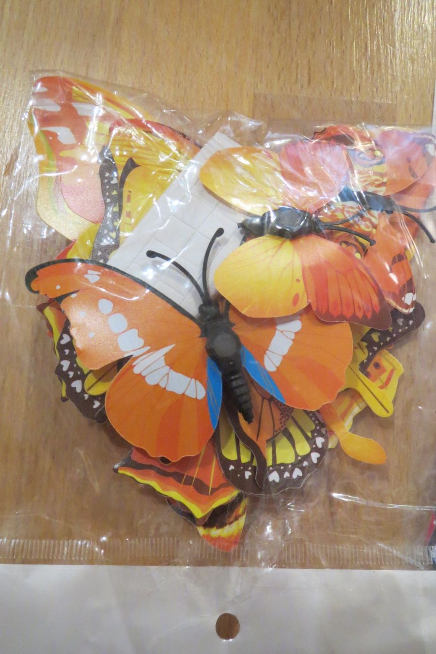 Alle Dekorationen: Schmetterlinge mit Aufklebepunkt /  Dekoration / 2 Pack – Neu und originalverpackt aus Herisau von fan_h9qj 2