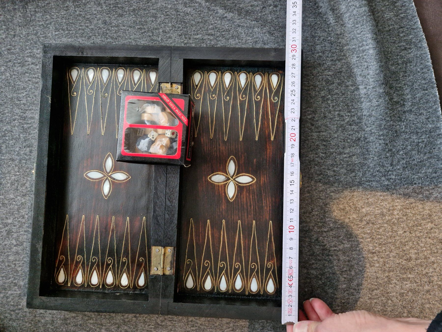 Giochi: Edles Brettspiel aus Holz, Backgammon/Dame – Nuovo (secondo la descrizione) da Wittenbach venduto da garbis 3