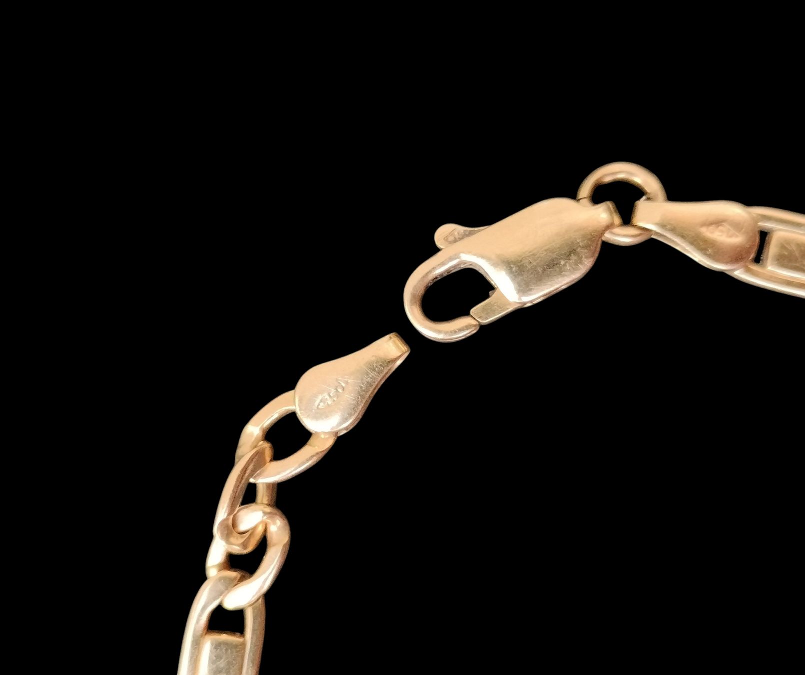 Armbänder & -reifen: Gold Armband 18ct 750 Gold – Gebraucht aus schwyz von larry91sz 2