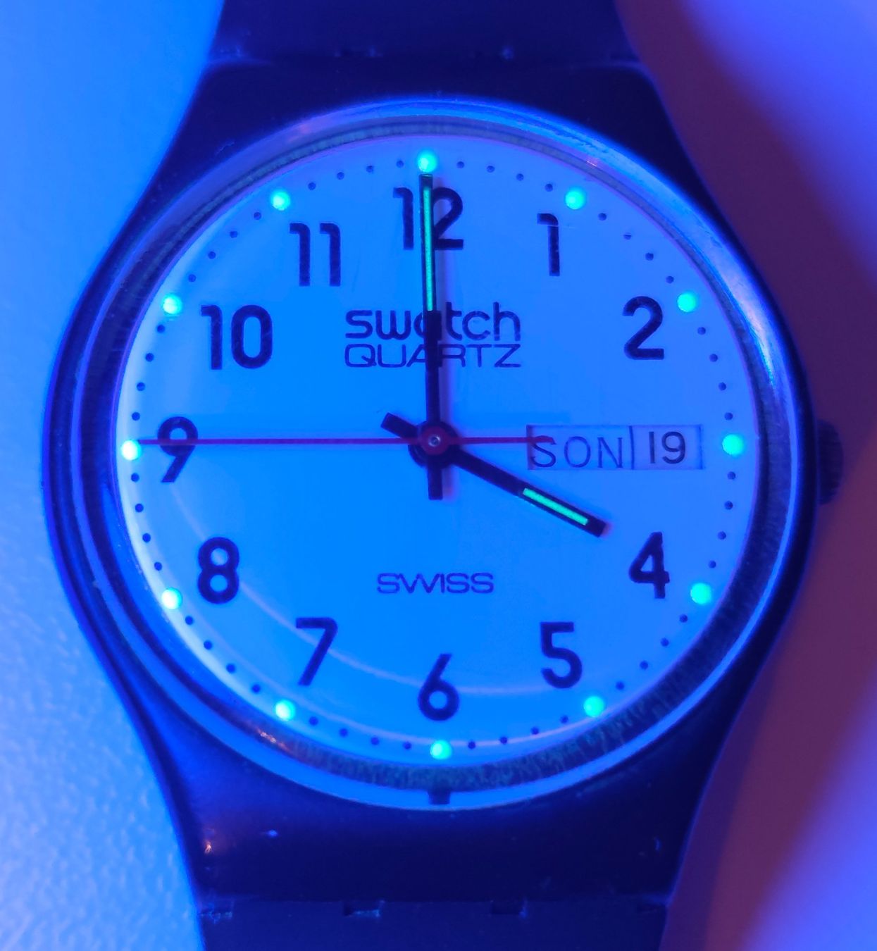 Swatch Orologi: Swatch ⌚GENT B83 BACKCODE - GB703 – Usato da Eschenbach SG venduto da Piratenschatz 1