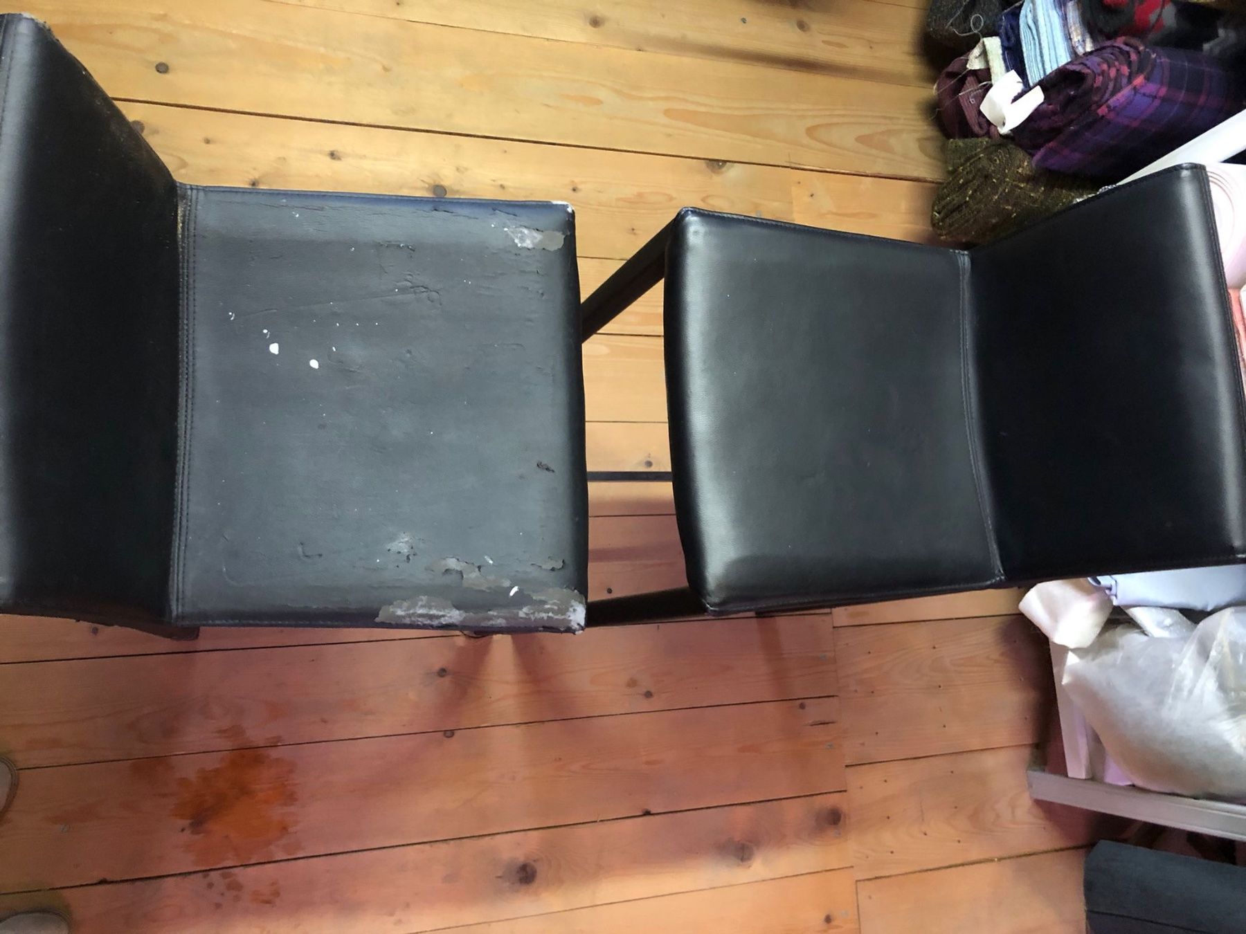 Hocker: 2 schwarze Kunstleder Barhocker – Gebraucht aus Röschenz von Tashroal 2