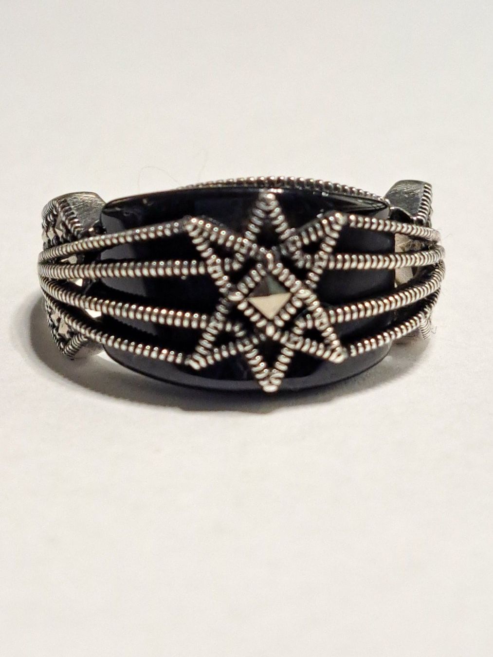 Ringe: 0029 - Bague en argent, Onyx, taille 62 – Neu und originalverpackt aus Neuchâtel von NIDAVELIR