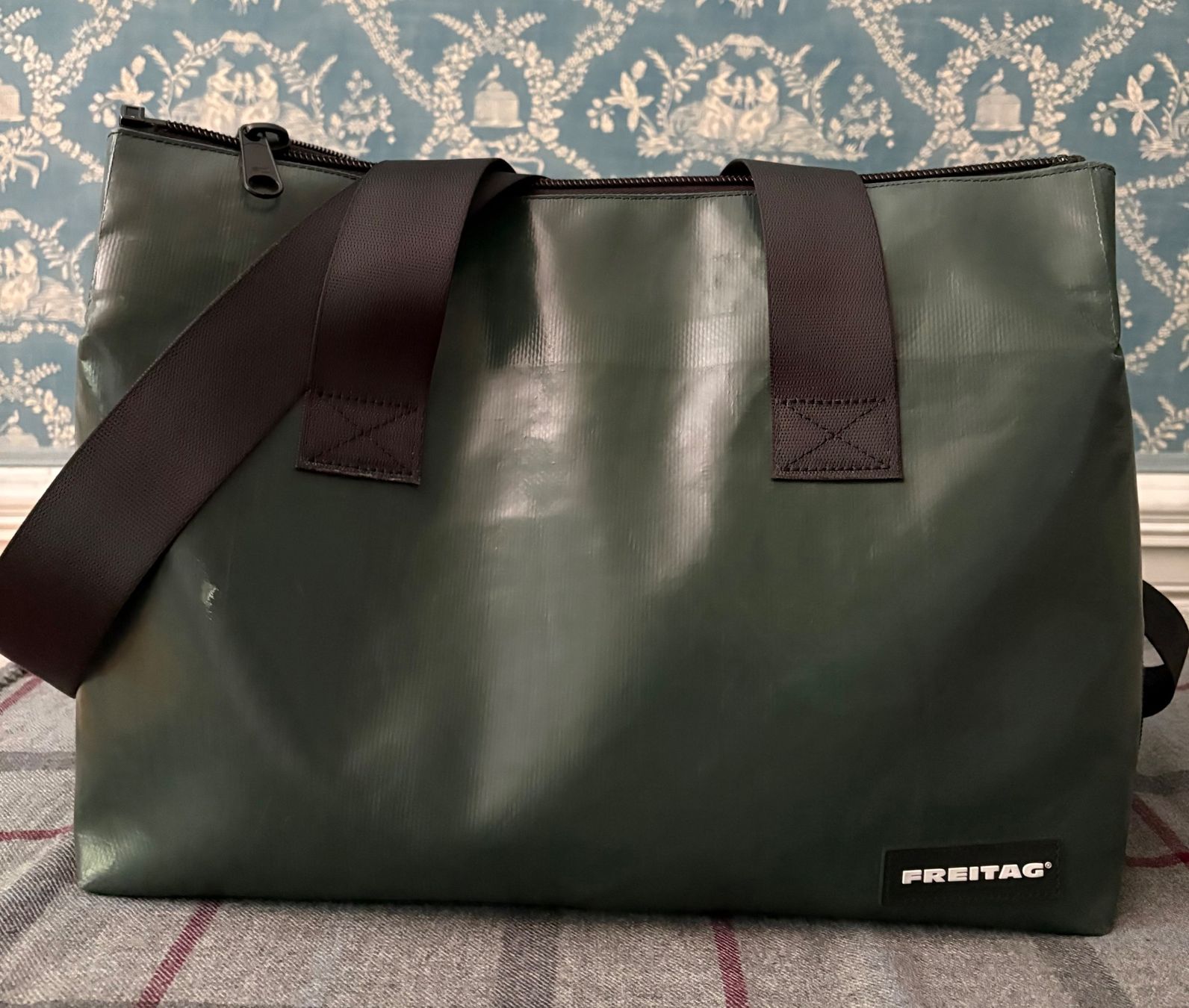 Freitag Borse: Freitag Tasche Lois, NEU – Nuovo (secondo la descrizione) da Bussigny venduto da Oberschan67