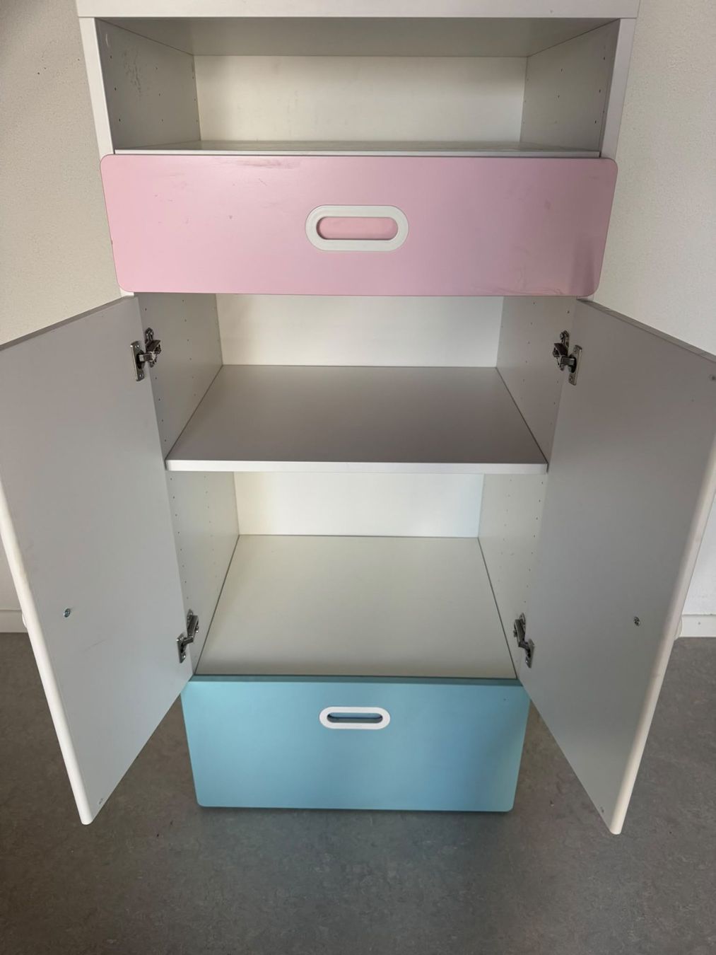 Ikea Armadi: Children's Wardrobe – Usato da Zürich venduto da fredpontiak1 1