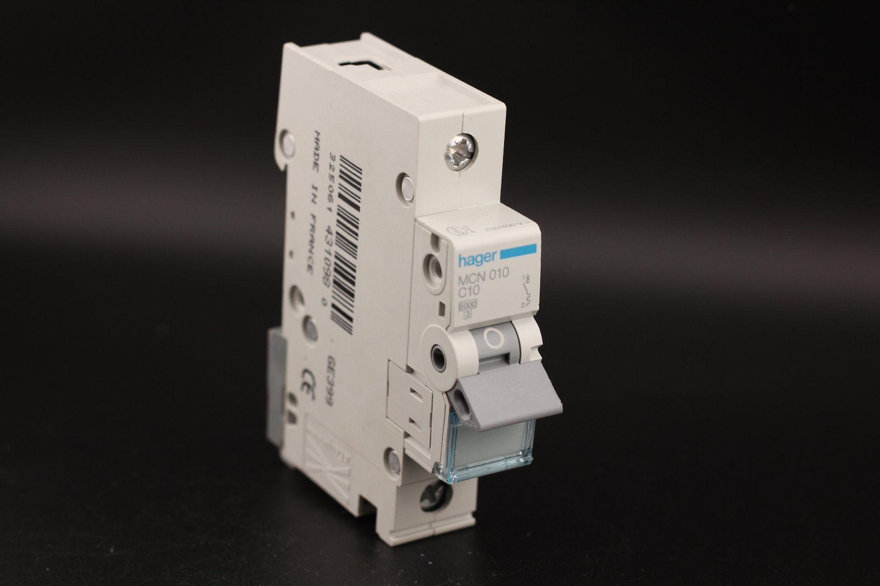 Hager Interruttori: Hager MCN 010 C10 MCN010 LS – Usato da Winterthur venduto da Hint17 1