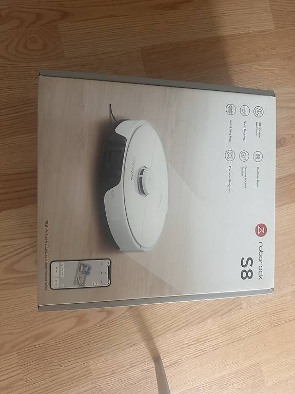 Aspirateurs & Accessoires: Roborock S8 Staubsaugroboter – D'occasion à Zumikon par nubyan 1