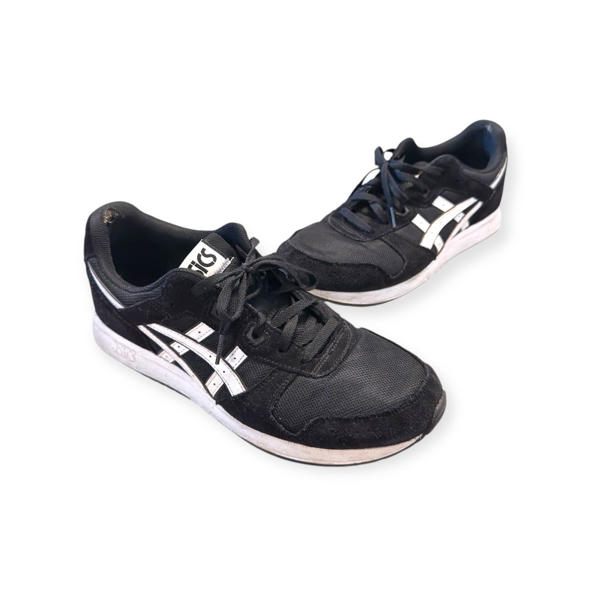 Asics Scarpe da uomo: Asics Lyte Classic 45 – Usato da Courroux venduto da rcoma2x