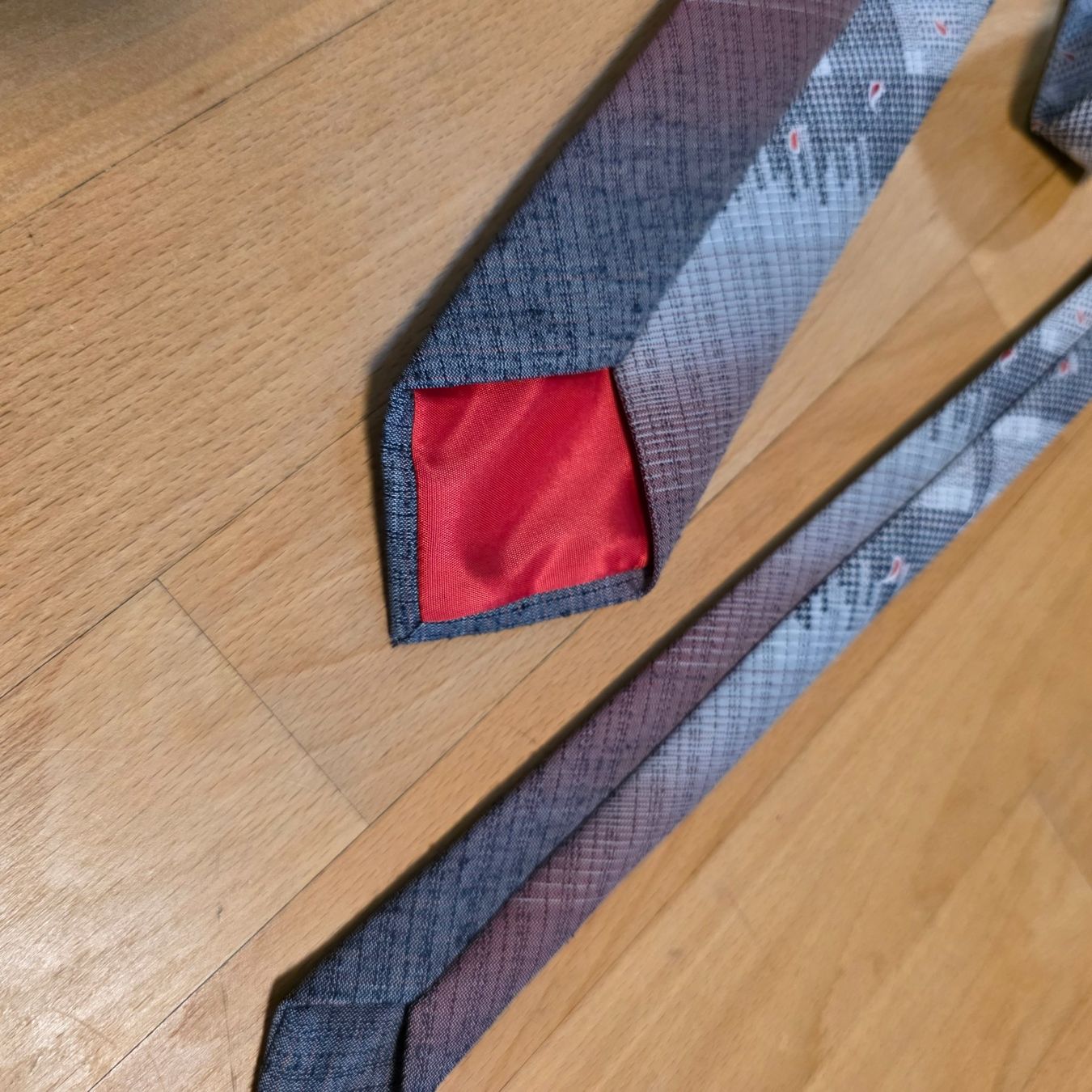 Krawatten: My Lord Krawatte Swiss Made elegant – Gebraucht aus Wald ZH von CapLux 5