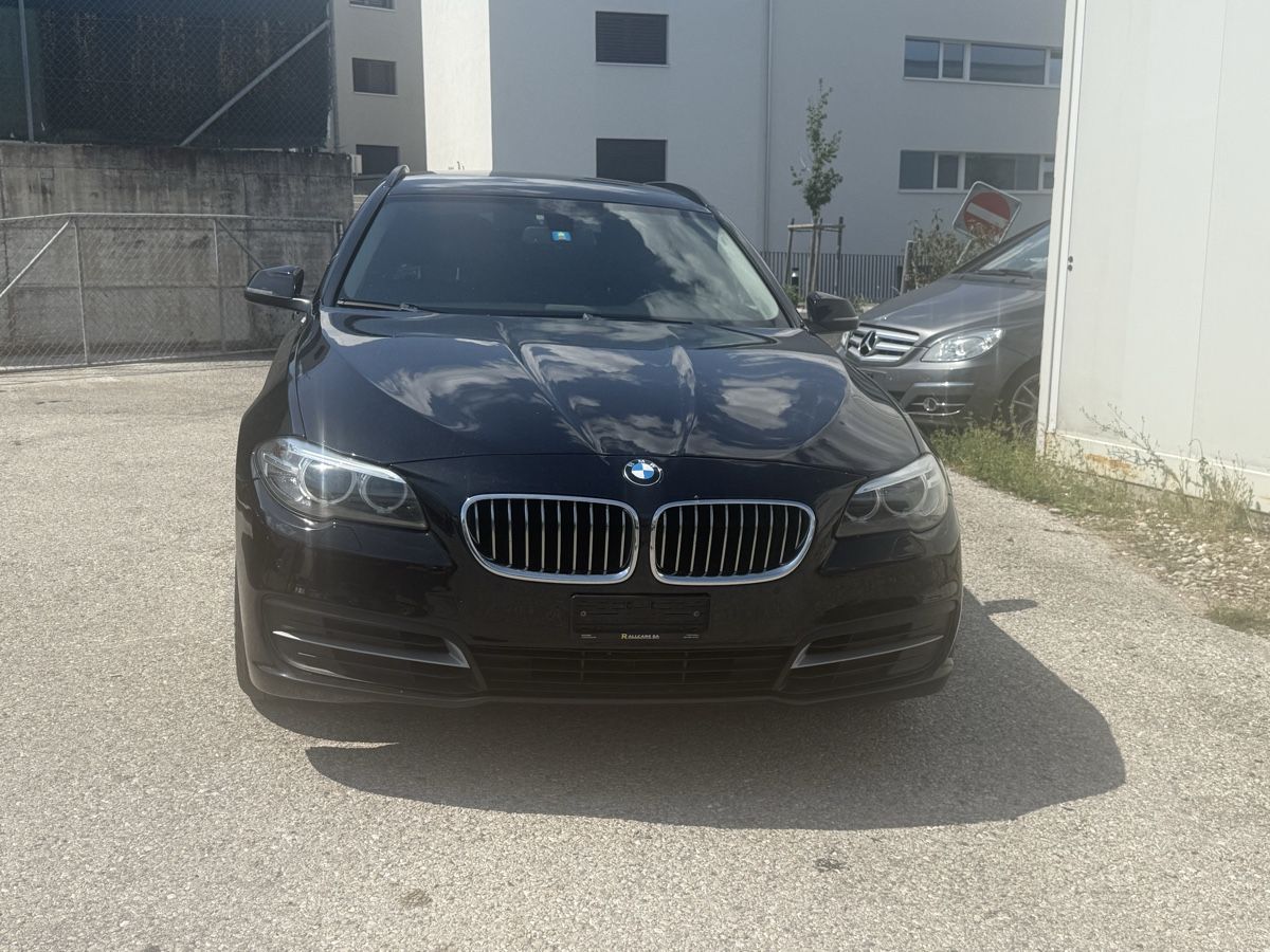 BMW Autos: Bmw 520 X-Drive F11 – D'occasion à Lausanne par fdp_986f 1