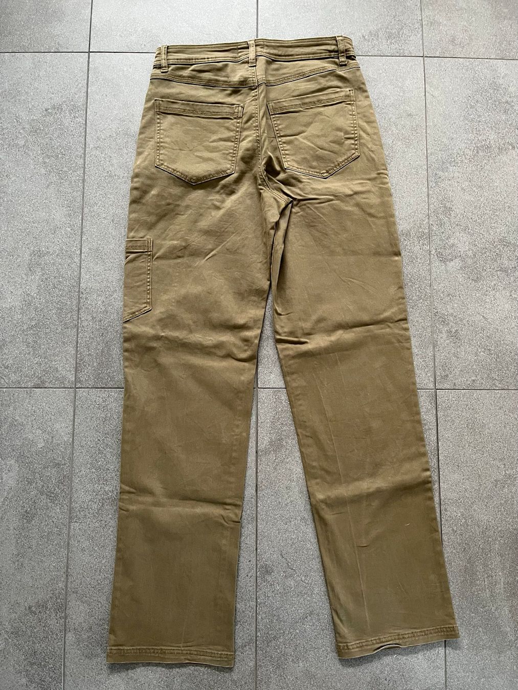 H&M Pantaloni: Cargo-Hose Gr. 34 – Usato da Bösingen venduto da dankate 1