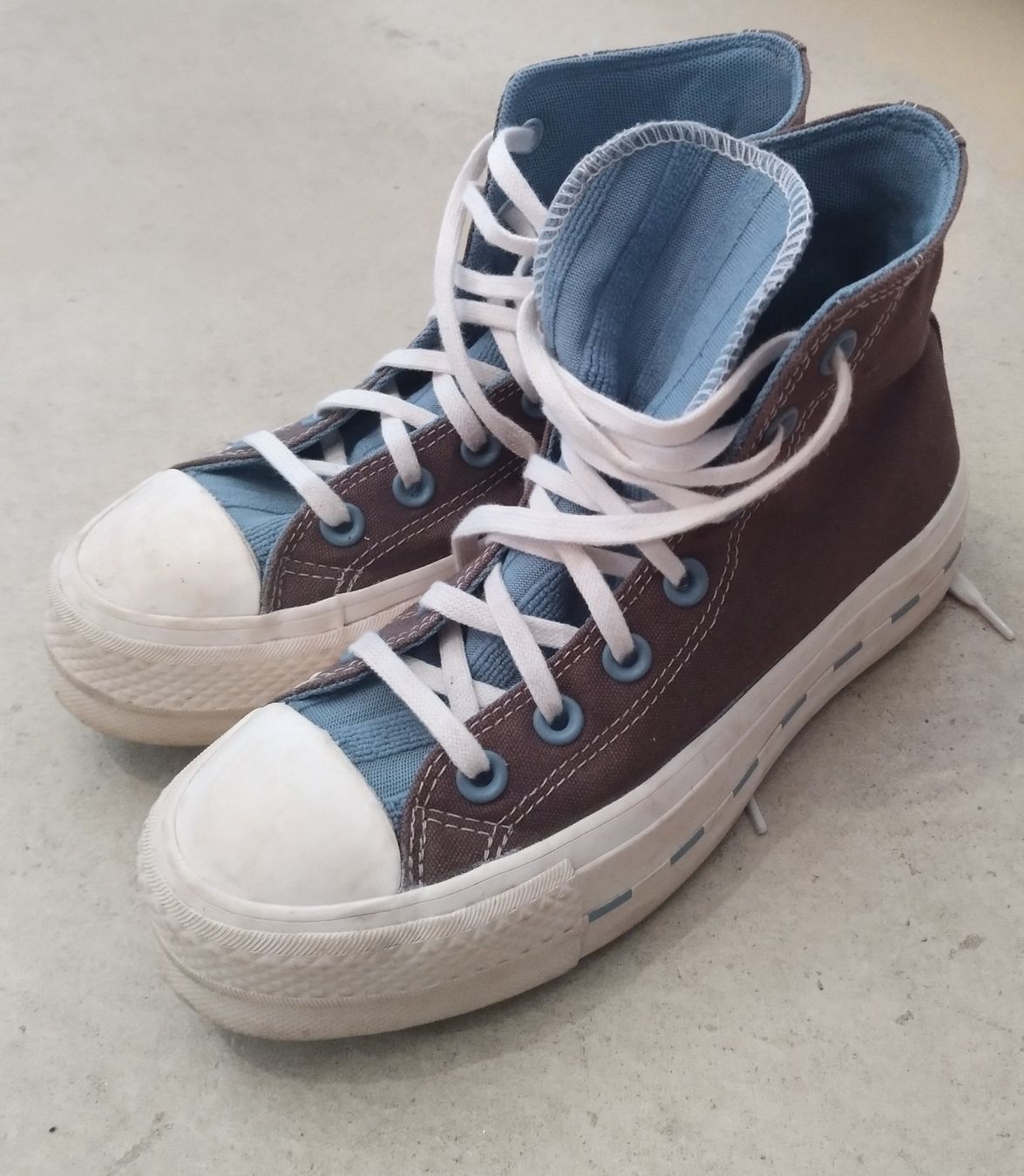 Converse Scarpe da donna: Sneakers Converse Grösse 36 – Usato da Laufen venduto da luzie07