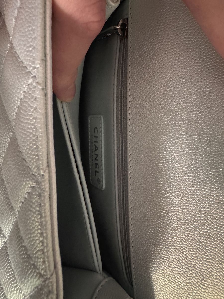 Chanel Borse da donna: Chanel Coco Handle, Light Blue Caviar Leather, New! – Nuovo (secondo la descrizione) da Therwil venduto da as_good_as_new 8