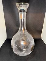 Hochwertige Glas-Karaffe mit Dekor - neu, nie gebraucht.