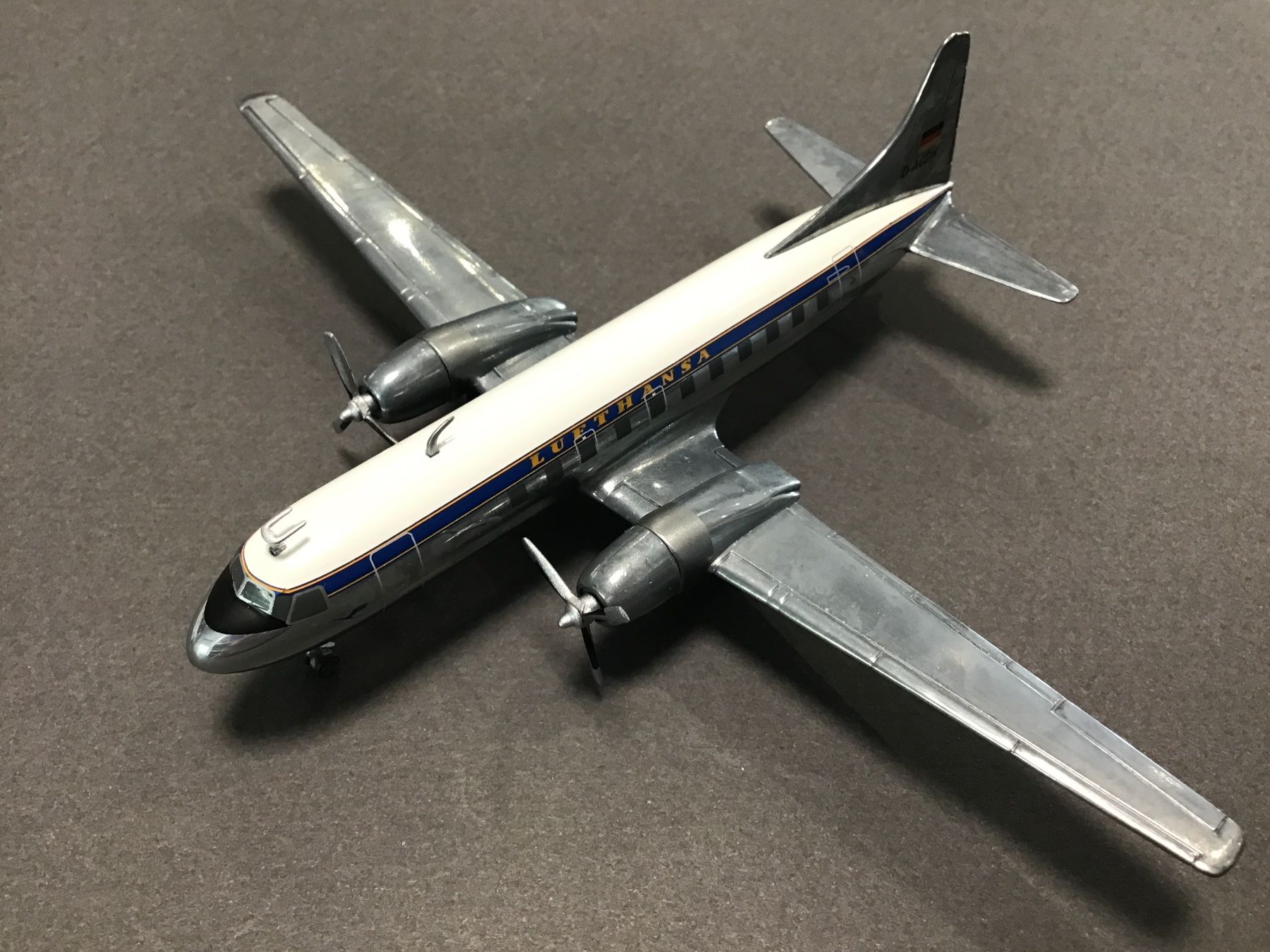 Lufthansa Kit di modellismo & Modellini statici: Lufthansa Flugzeug Modell CONVAIR 440 1:200 – Nuovo (secondo la descrizione) da Männedorf venduto da Modell-Spezialisten 1