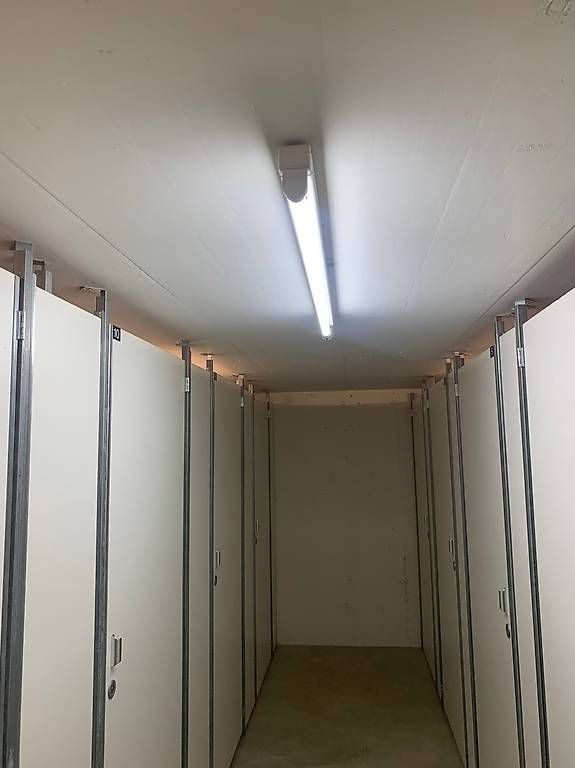 Lampen: T8 LED Röhre – Neu und originalverpackt aus Locarno von Businesstrading 1
