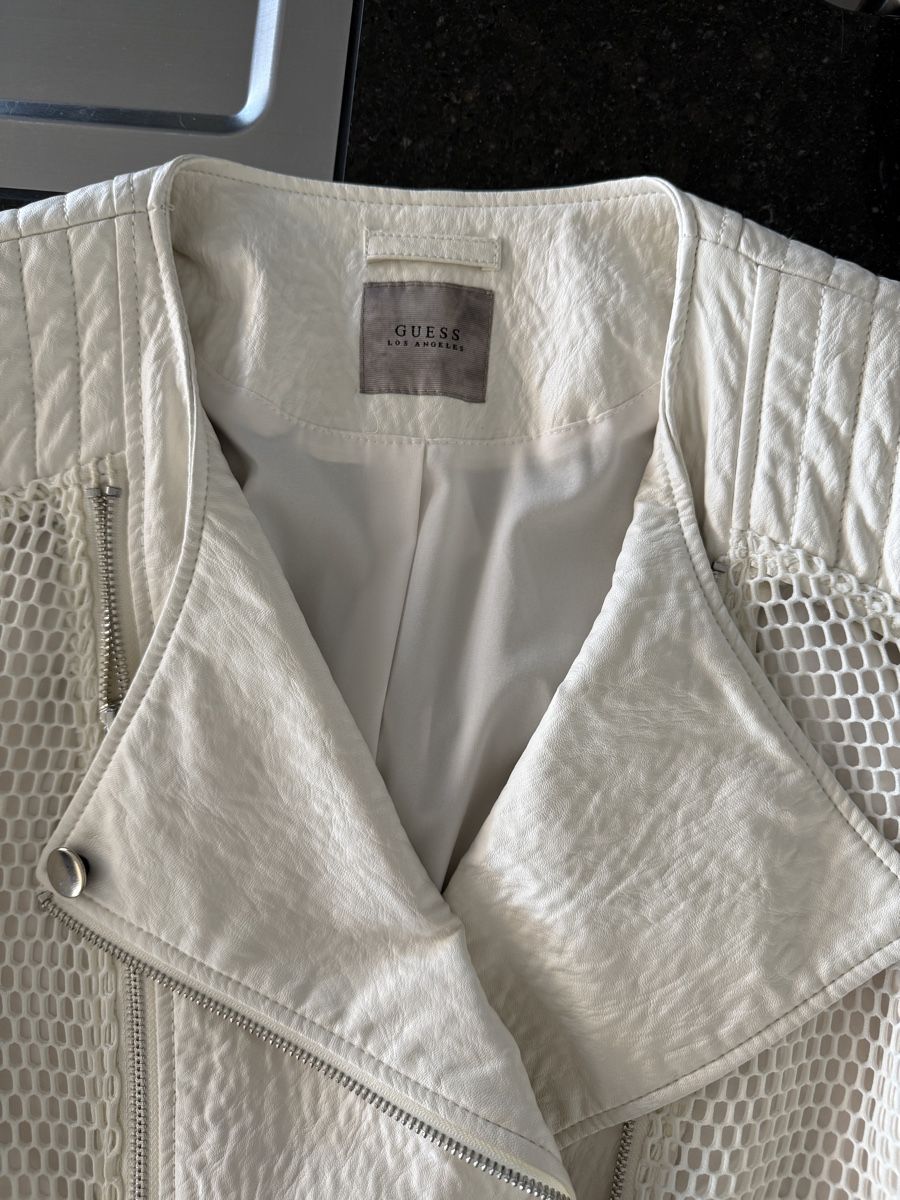 Guess Giacche: GUESS-Jacke – Usato da Adligenswil venduto da Esthee 2