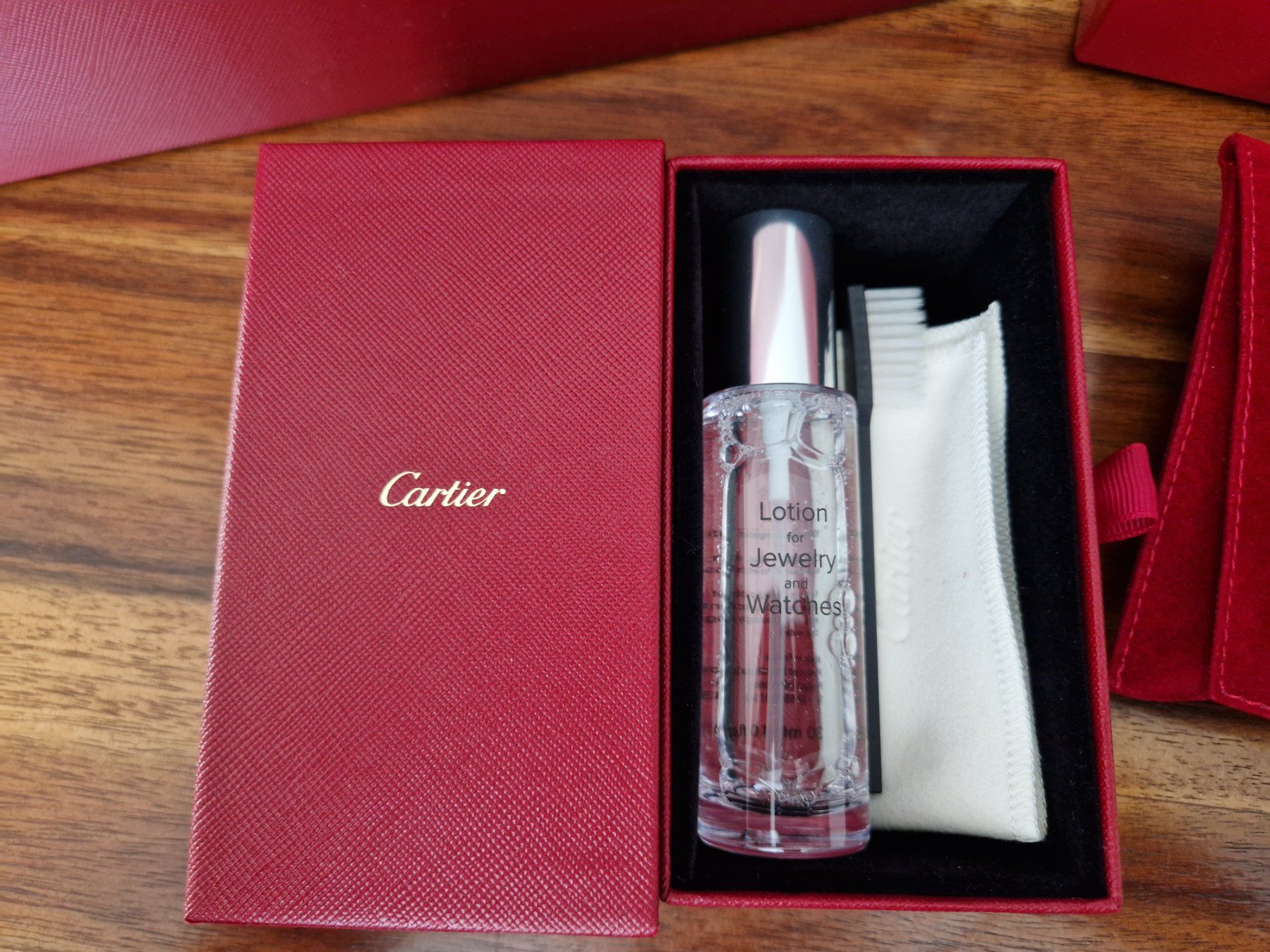 Cartier Orologi: Santos De Cartier Medium (WSSA0029) – Usato da Schaffhausen venduto da m_h2cq 5