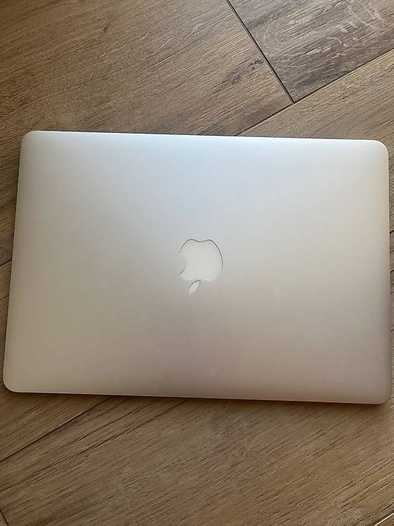 Portables: MacBook Air (13 Zoll), 2014 – D'occasion à St. Gallen par mac_8rtz 2