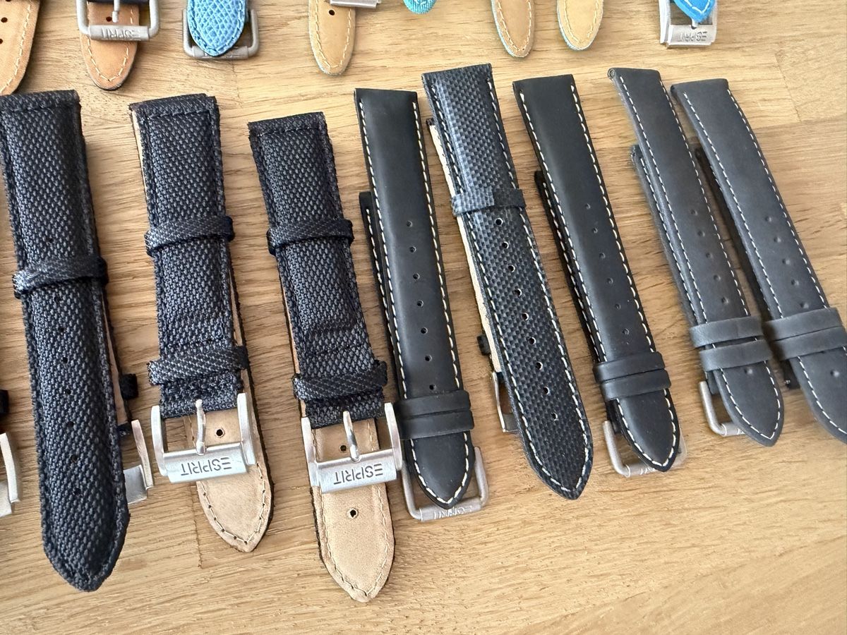 Esprit Uhren: Esprit Bracelets 26 pièces  – Neu (gemäss Beschreibung) aus Bassecourt von 59.00chf 5