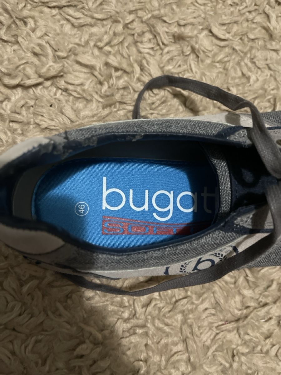 Bugatti Scarpe da uomo: Bugatti Sneaker, Gr. 46, Grau, Top Zustand – Nuovo (secondo la descrizione) da Unterkulm venduto da AnoliOccasion 1