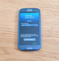 Samsung Galaxy S III GT-I9300 16GB mit Originalverpackung