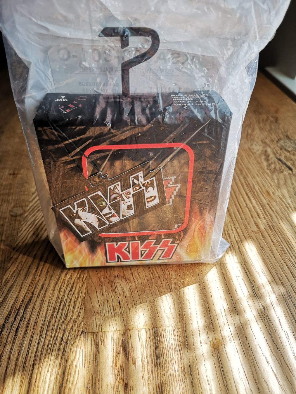 Socken: Kiss Socken, Mütze – Neu und originalverpackt aus Widnau von Steelworld 3